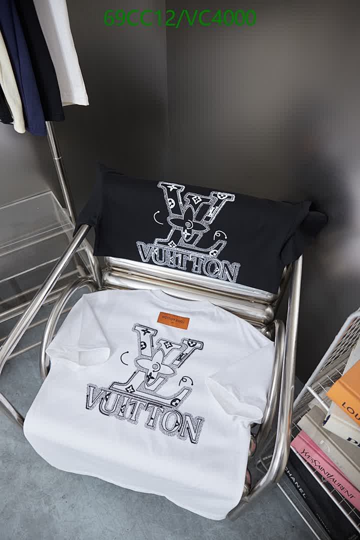 LV-Clothing Code: VC4000 $: 69USD