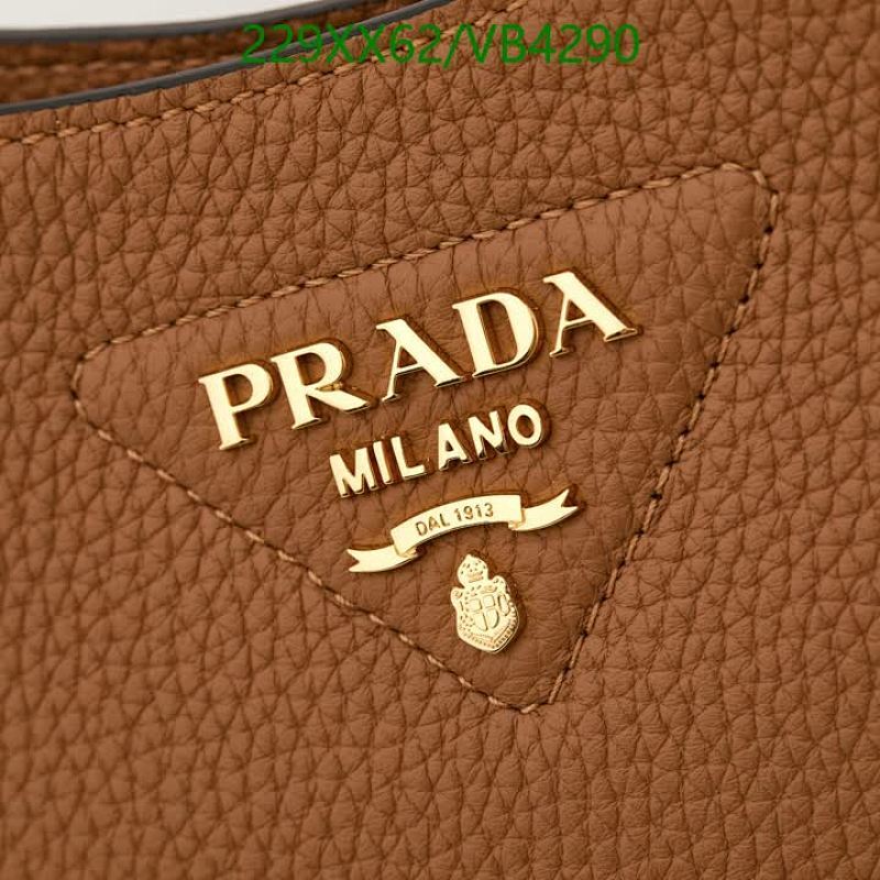 Prada-Bag-Mirror Quality Code: VB4290 $: 229USD