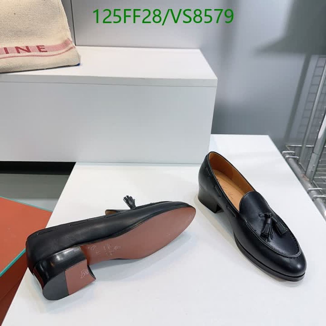 Loro Piana-Women Shoes Code: VS8579 $: 125USD