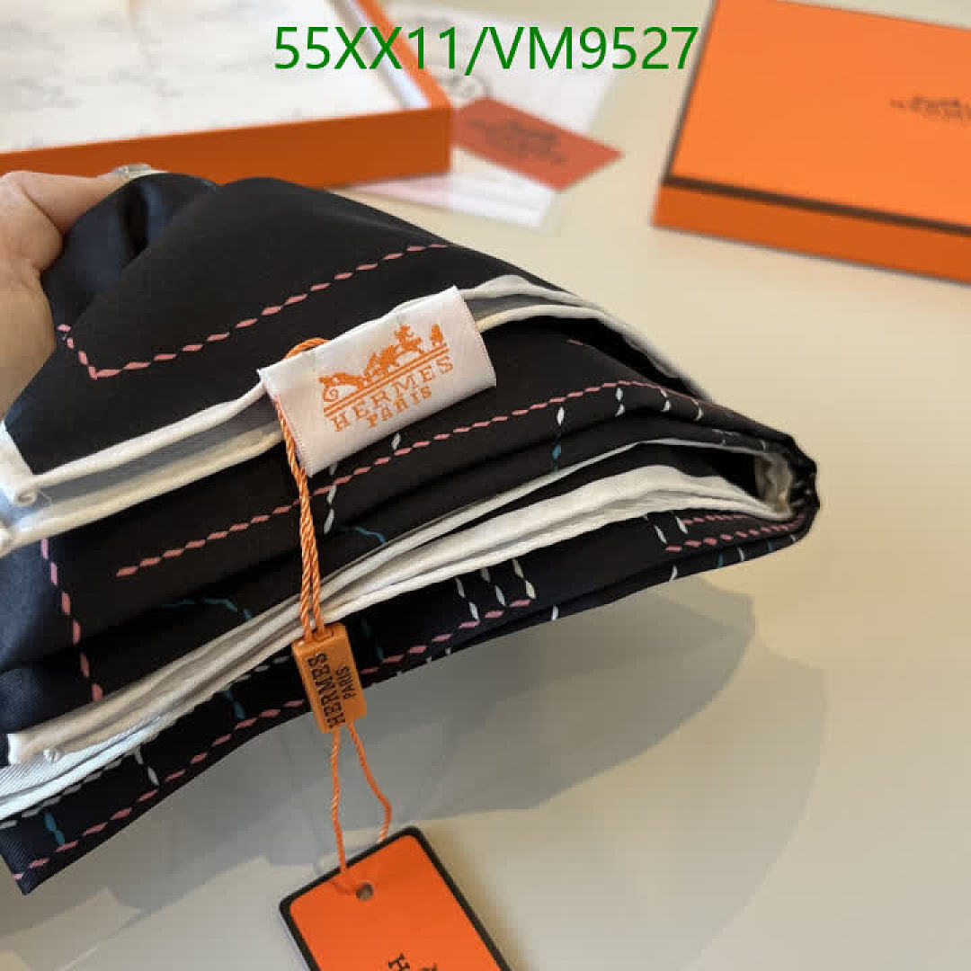 Hermes-Scarf Code: VM9527 $: 55USD