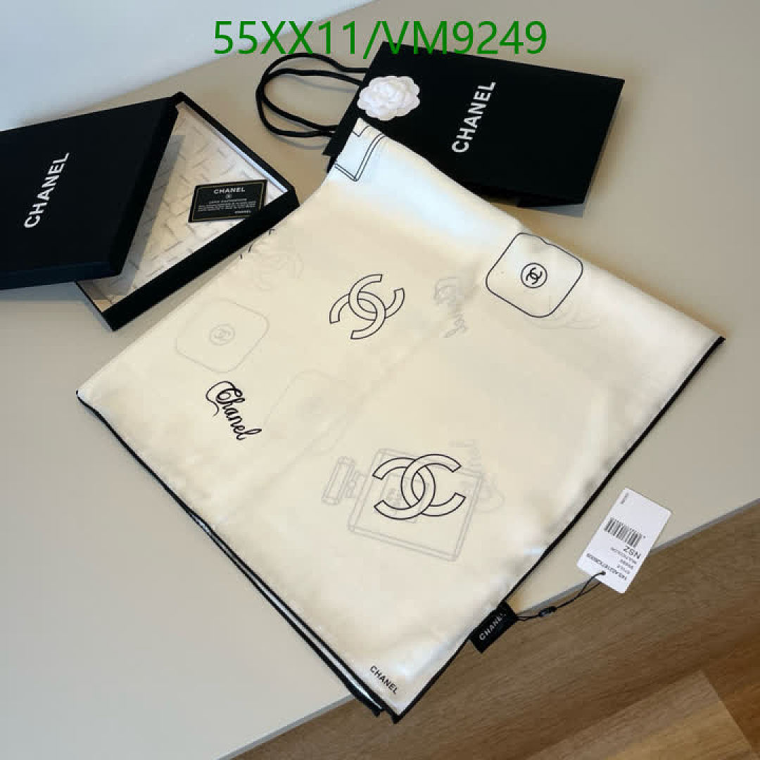 Chanel-Scarf Code: VM9249 $: 55USD