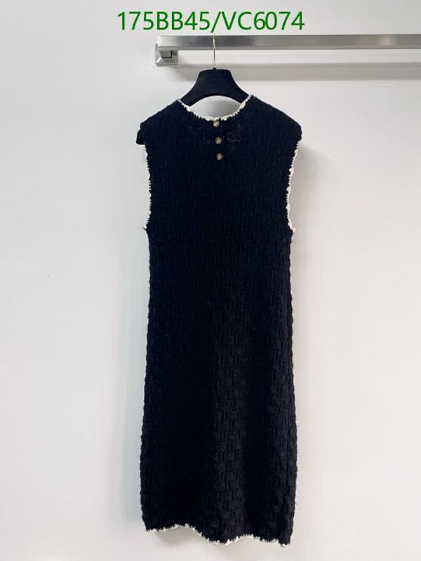 Chanel-Clothing Code: VC6074 $: 175USD