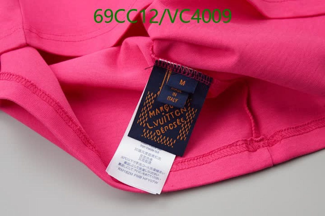 LV-Clothing Code: VC4009 $: 69USD