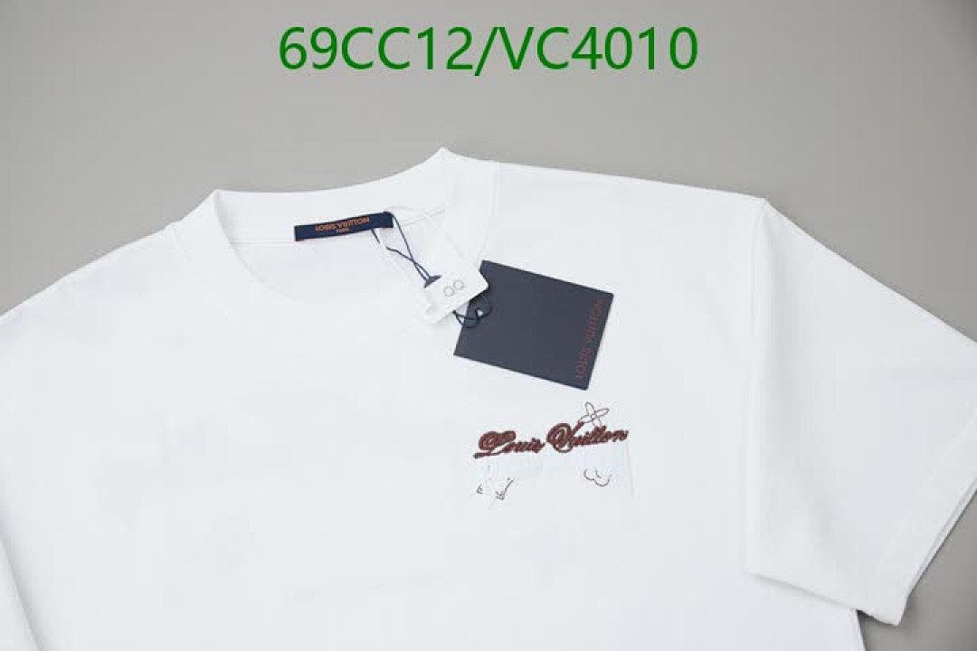 LV-Clothing Code: VC4010 $: 69USD