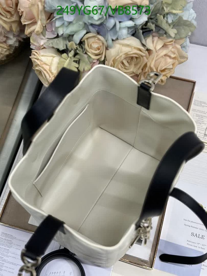 Dior-Bag-Mirror Quality Code: VB8573 $: 249USD