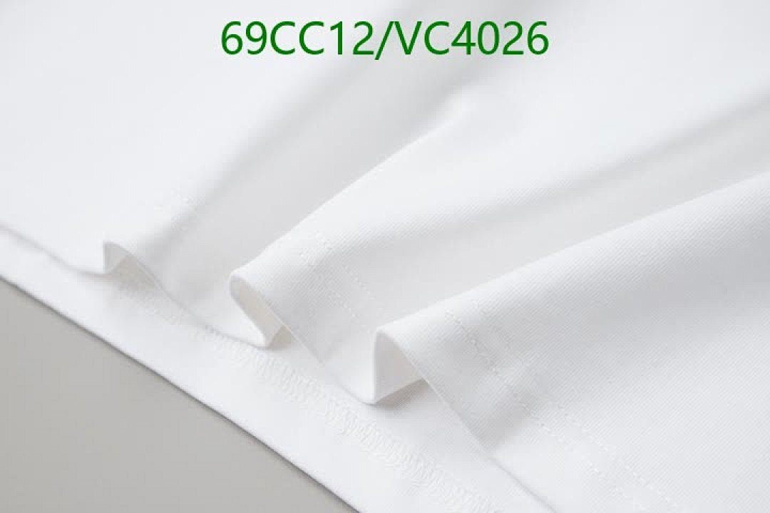 Moncler-Clothing Code: VC4026 $: 69USD