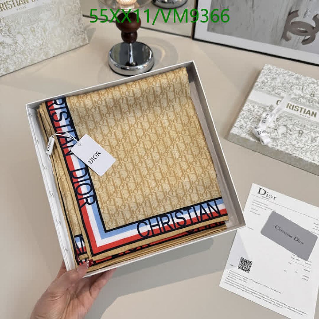 Dior-Scarf Code: VM9366 $: 55USD