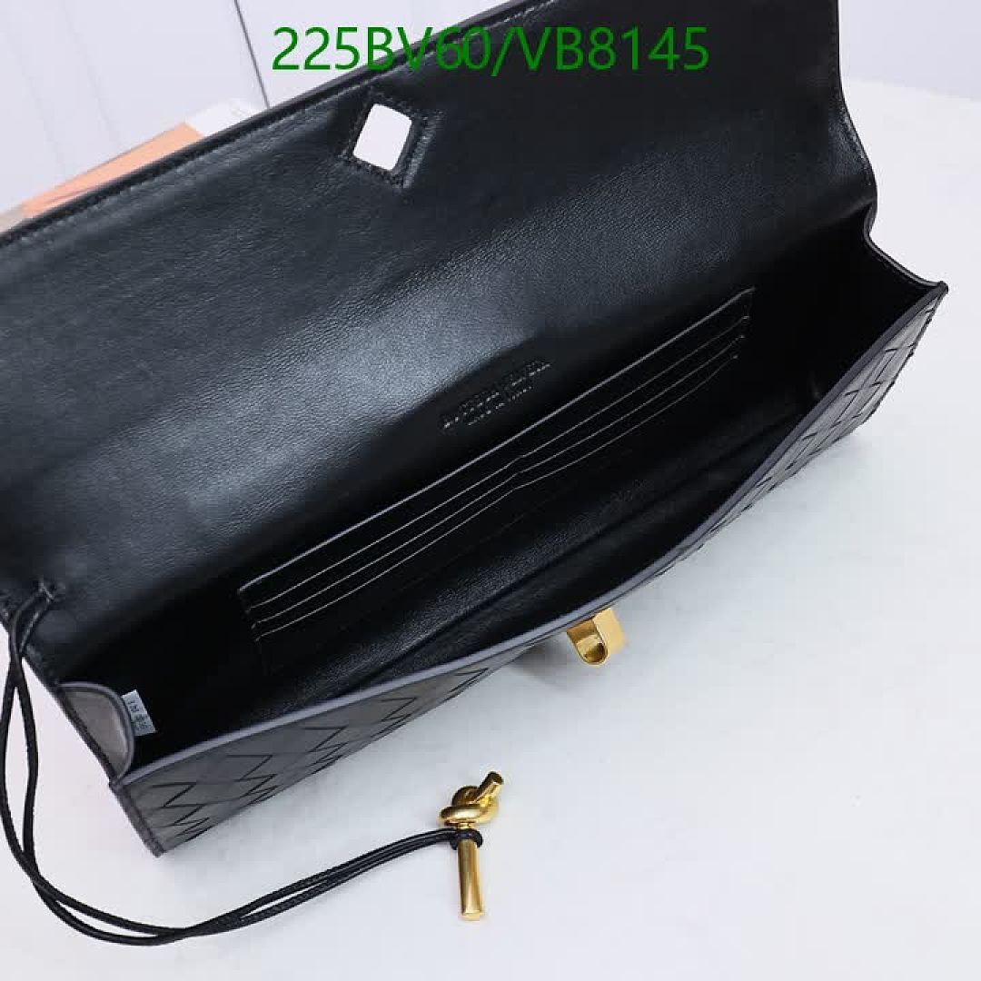 BV-Bag-Mirror Quality Code: VB8145 $: 225USD