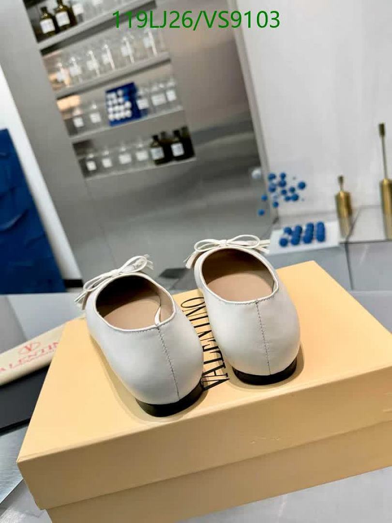 Valentino-Women Shoes Code: VS9103 $: 119USD