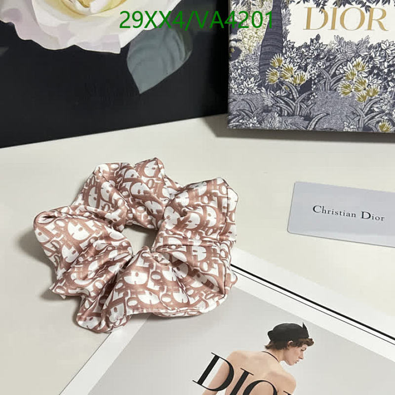 Dior-Headband Code: VA4201 $: 29USD