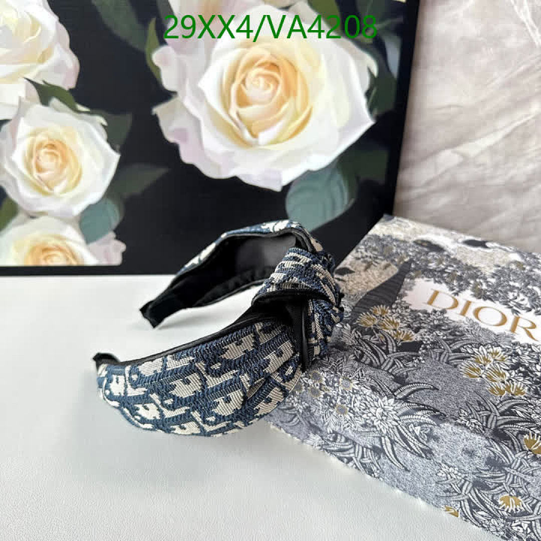 Dior-Headband Code: VA4208 $: 29USD