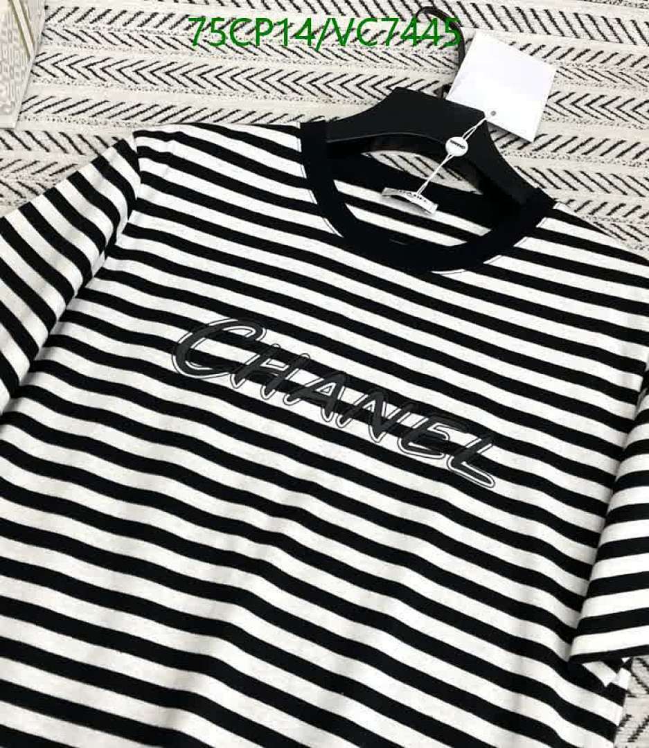 Chanel-Clothing Code: VC7445 $: 75USD