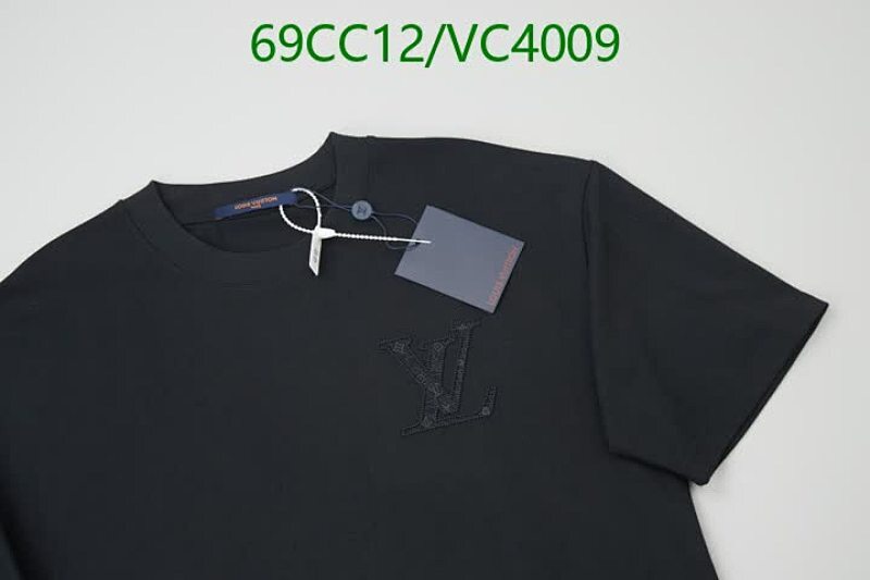 LV-Clothing Code: VC4009 $: 69USD