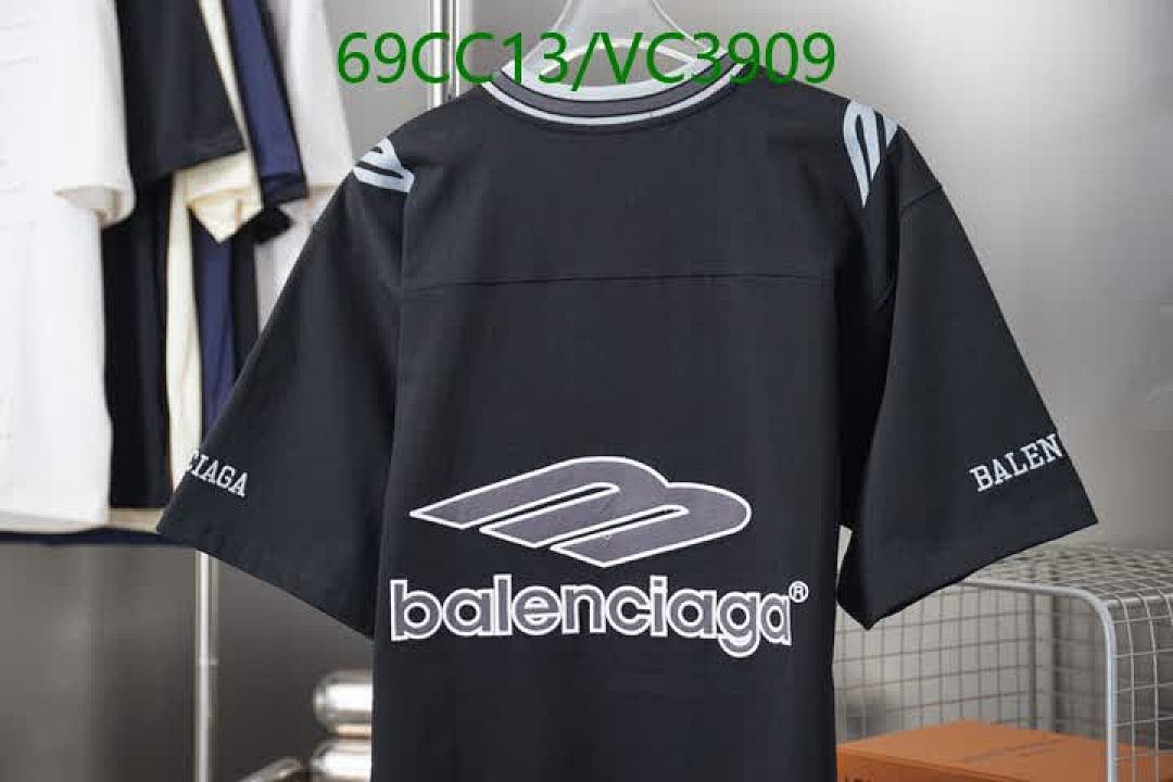Balenciaga-Clothing Code: VC3909 $: 69USD-Yupoo.ru - Copybrand.Team photo album Balenciaga-Clothing Code: VC3909 $: 69USD