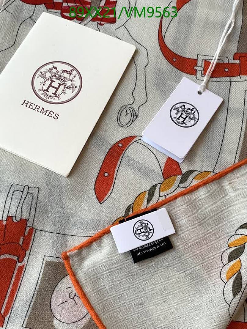 Hermes-Scarf Code: VM9563 $: 89USD