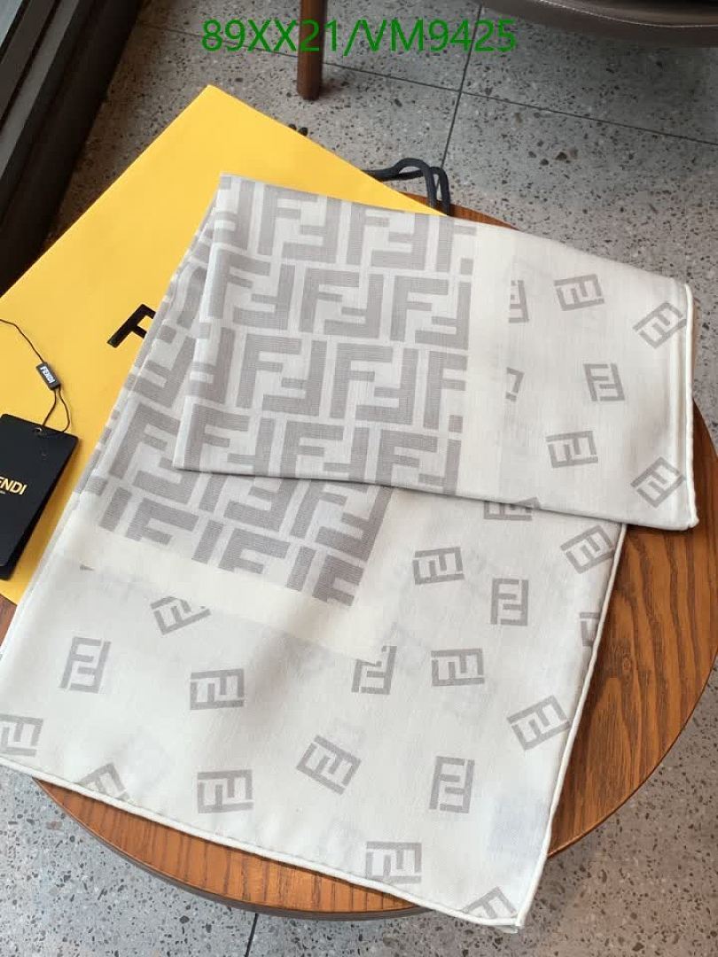 Fendi-Scarf Code: VM9425 $: 89USD