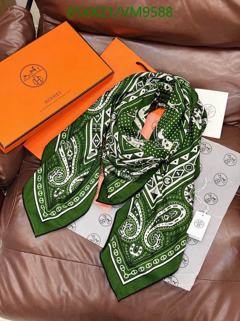 Hermes-Scarf Code: VM9588 $: 85USD
