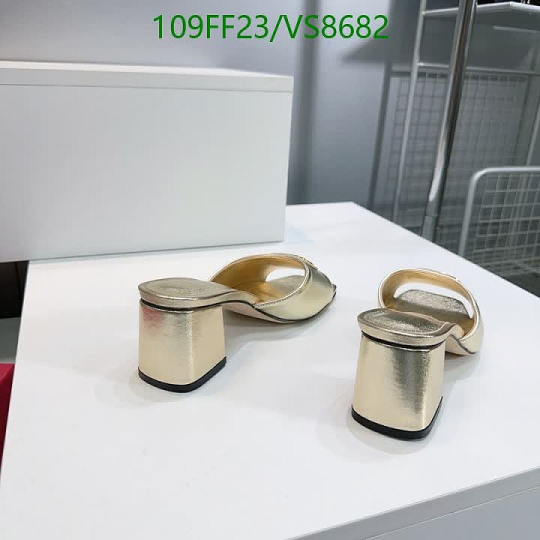 Valentino-Women Shoes Code: VS8682 $: 109USD