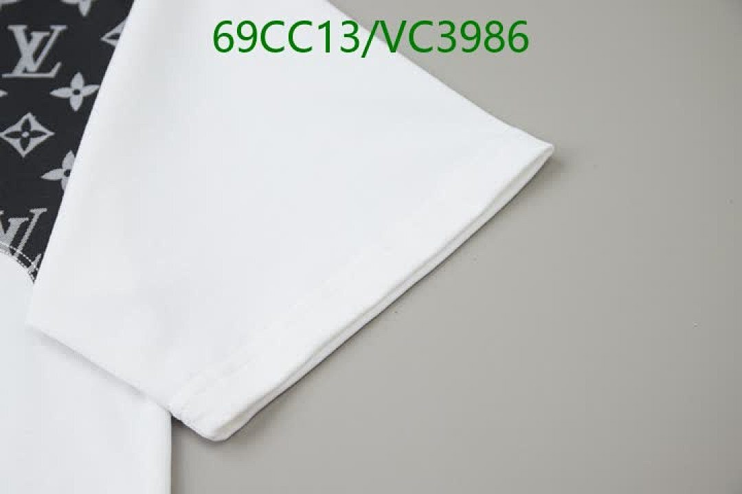 LV-Clothing Code: VC3986 $: 69USD