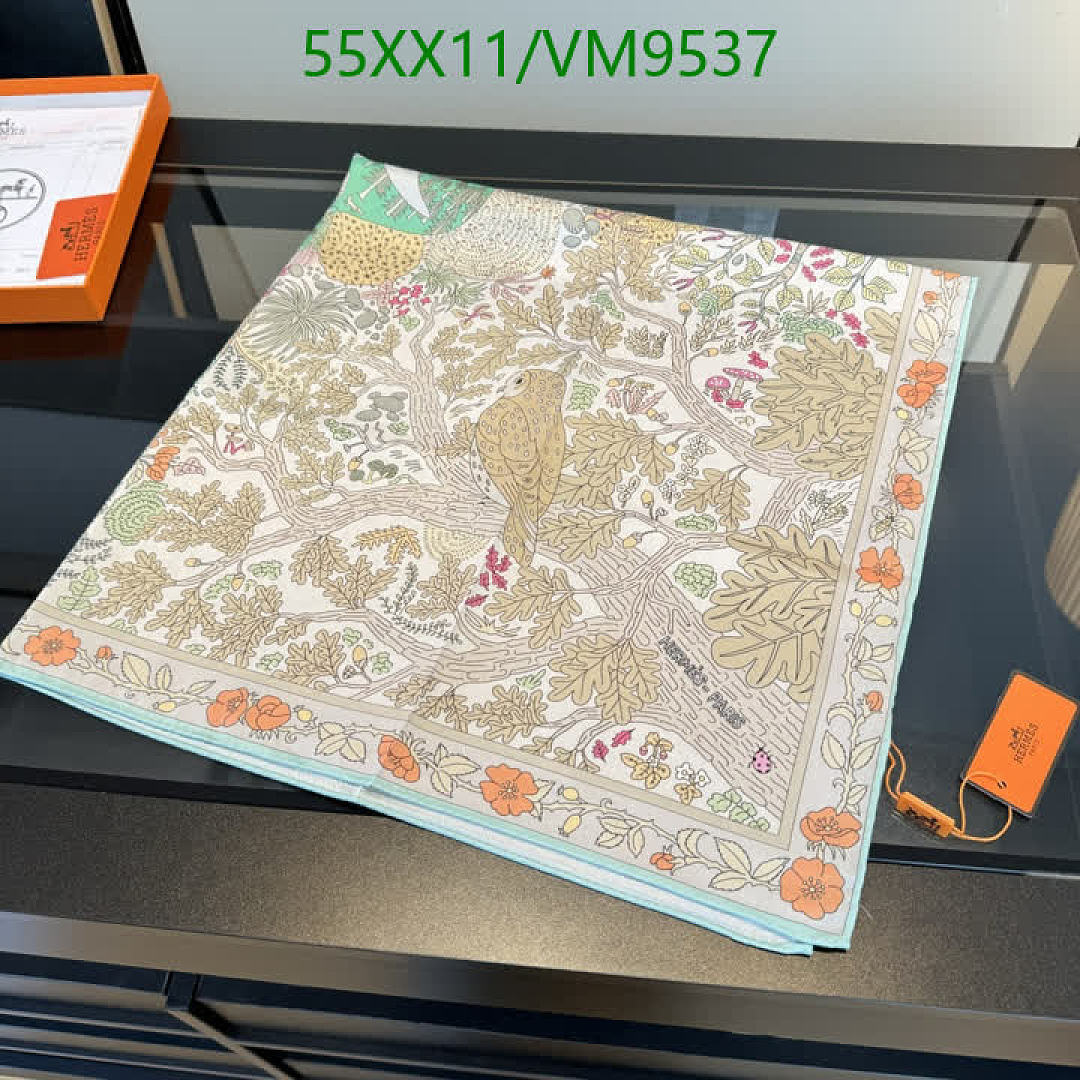 Hermes-Scarf Code: VM9537 $: 55USD