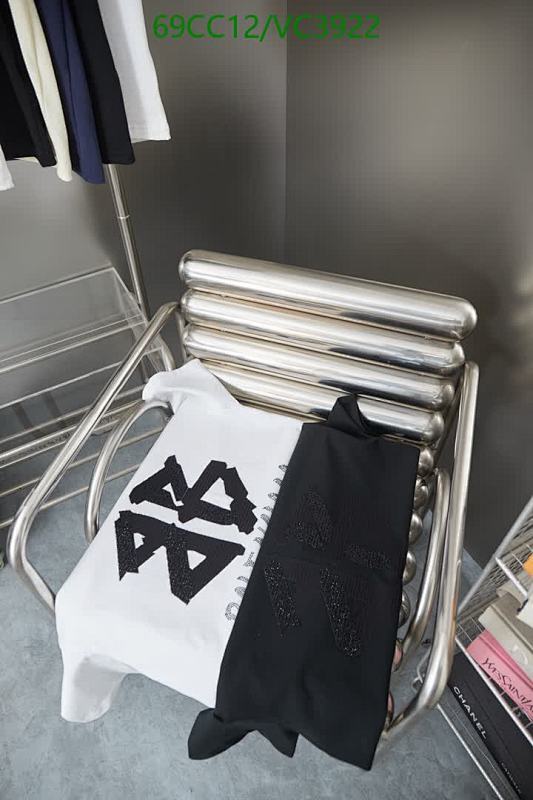 Balenciaga-Clothing Code: VC3922 $: 69USD