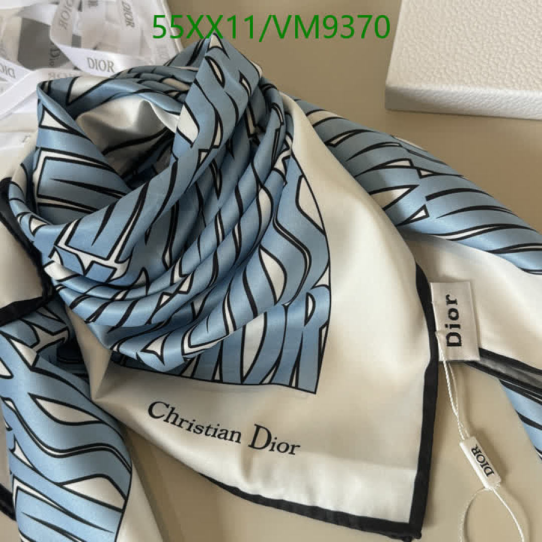 Dior-Scarf Code: VM9370 $: 55USD