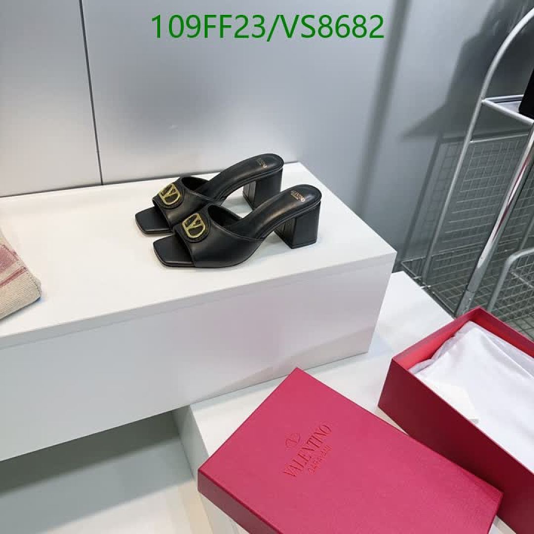 Valentino-Women Shoes Code: VS8682 $: 109USD