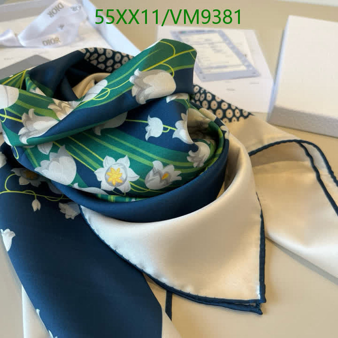 Dior-Scarf Code: VM9381 $: 55USD