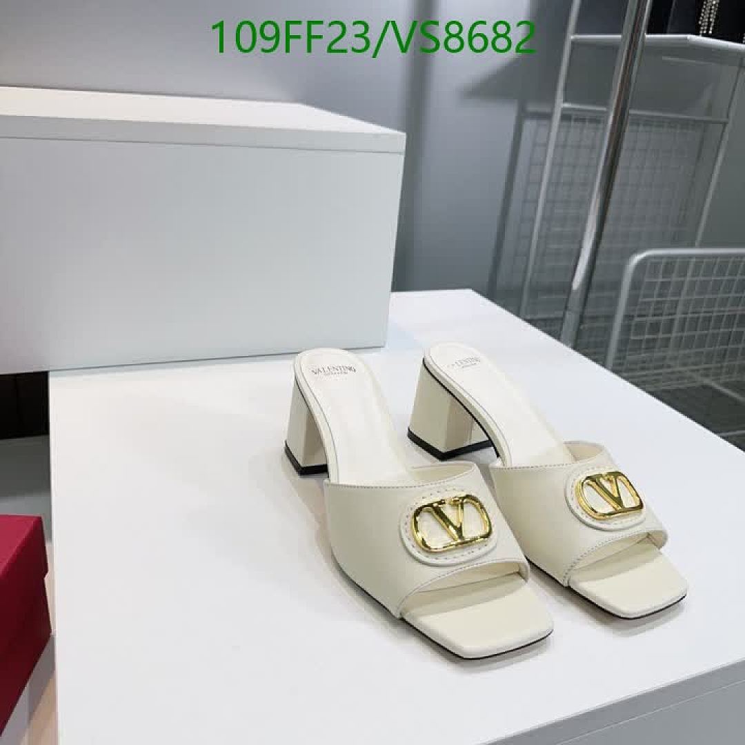 Valentino-Women Shoes Code: VS8682 $: 109USD