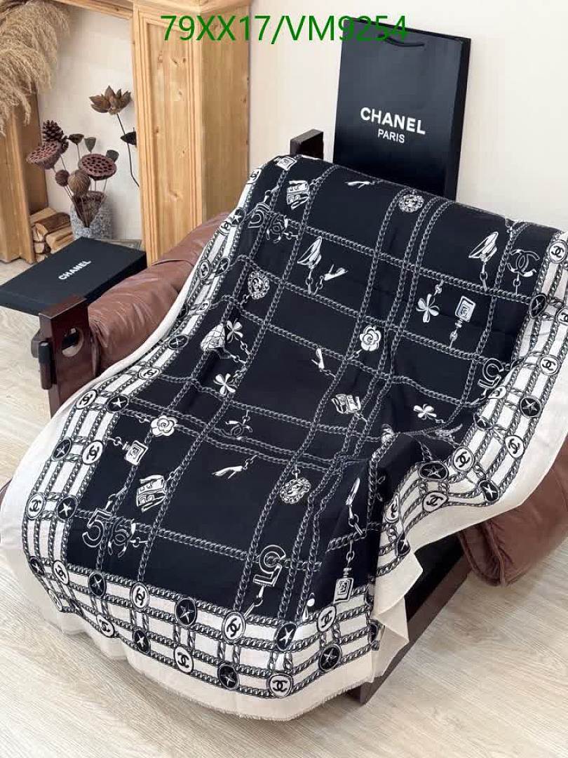 Chanel-Scarf Code: VM9254 $: 79USD