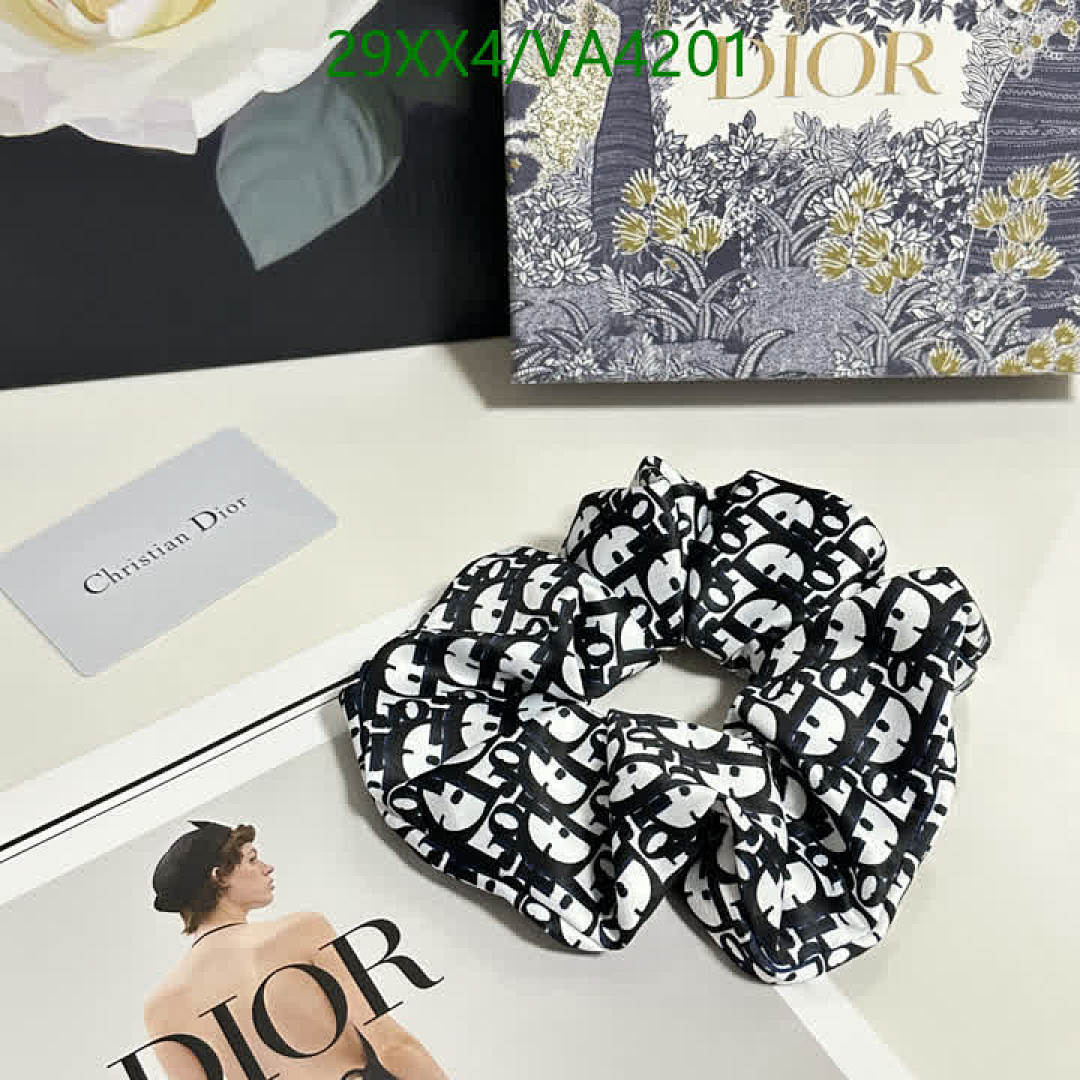 Dior-Headband Code: VA4201 $: 29USD