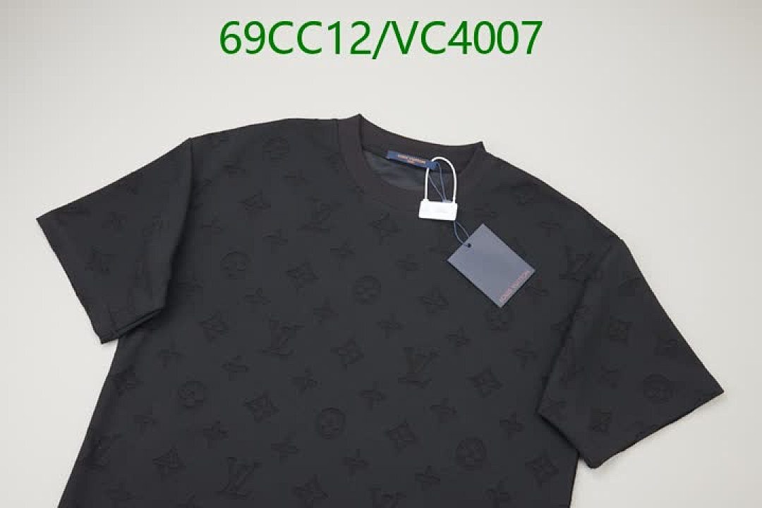 LV-Clothing Code: VC4007 $: 69USD