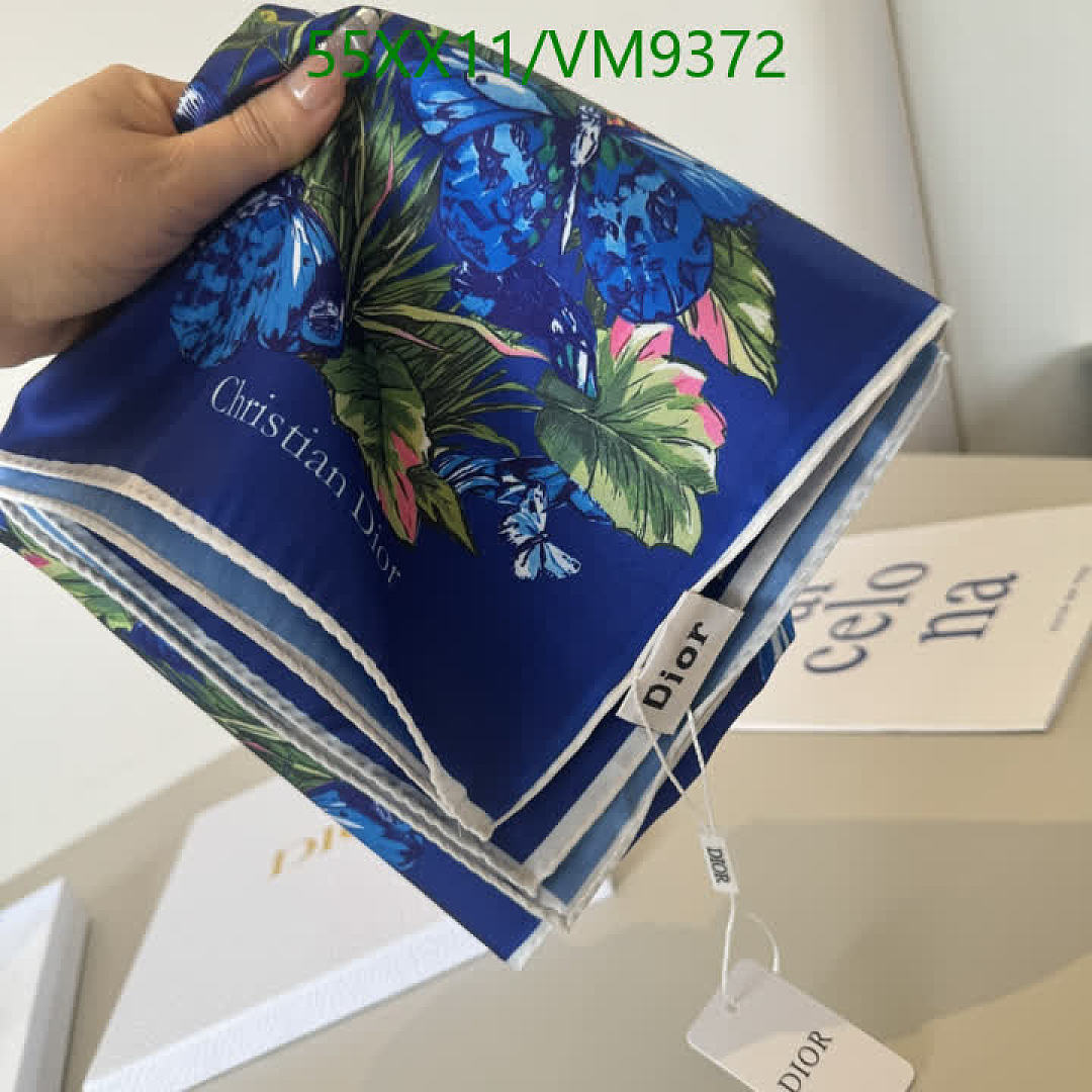 Dior-Scarf Code: VM9372 $: 55USD