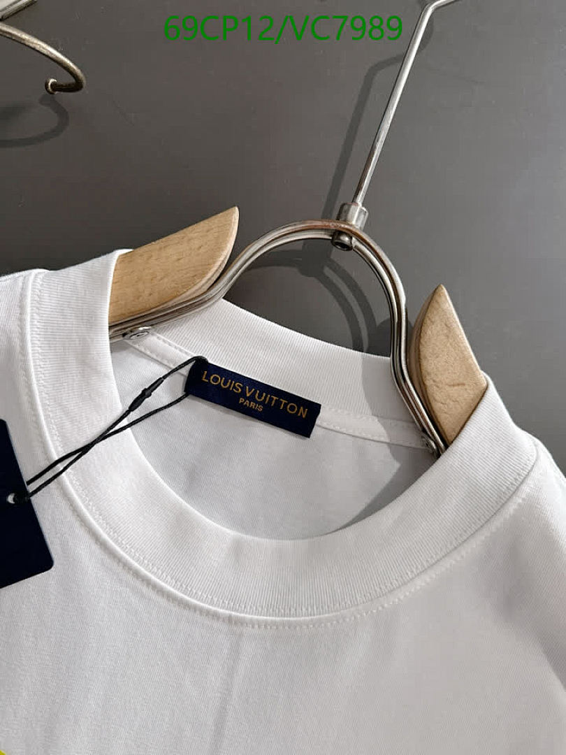 LV-Clothing Code: VC7989 $: 69USD