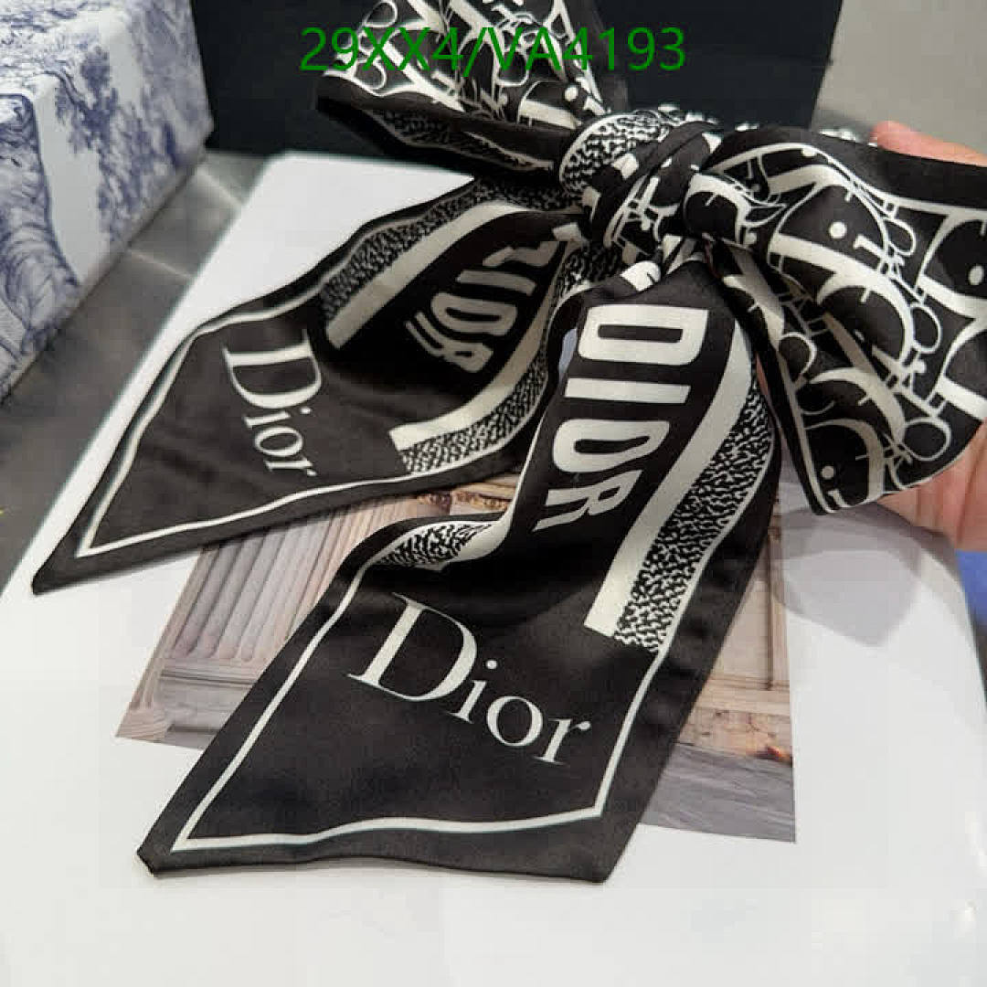 Dior-Headband Code: VA4193 $: 29USD