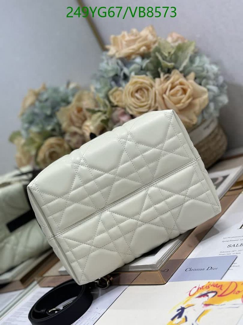 Dior-Bag-Mirror Quality Code: VB8573 $: 249USD