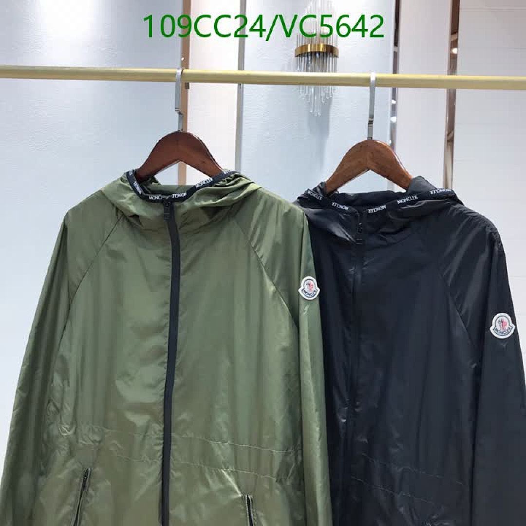 Moncler-Down jacket Women Code: VC5642 $: 109USD