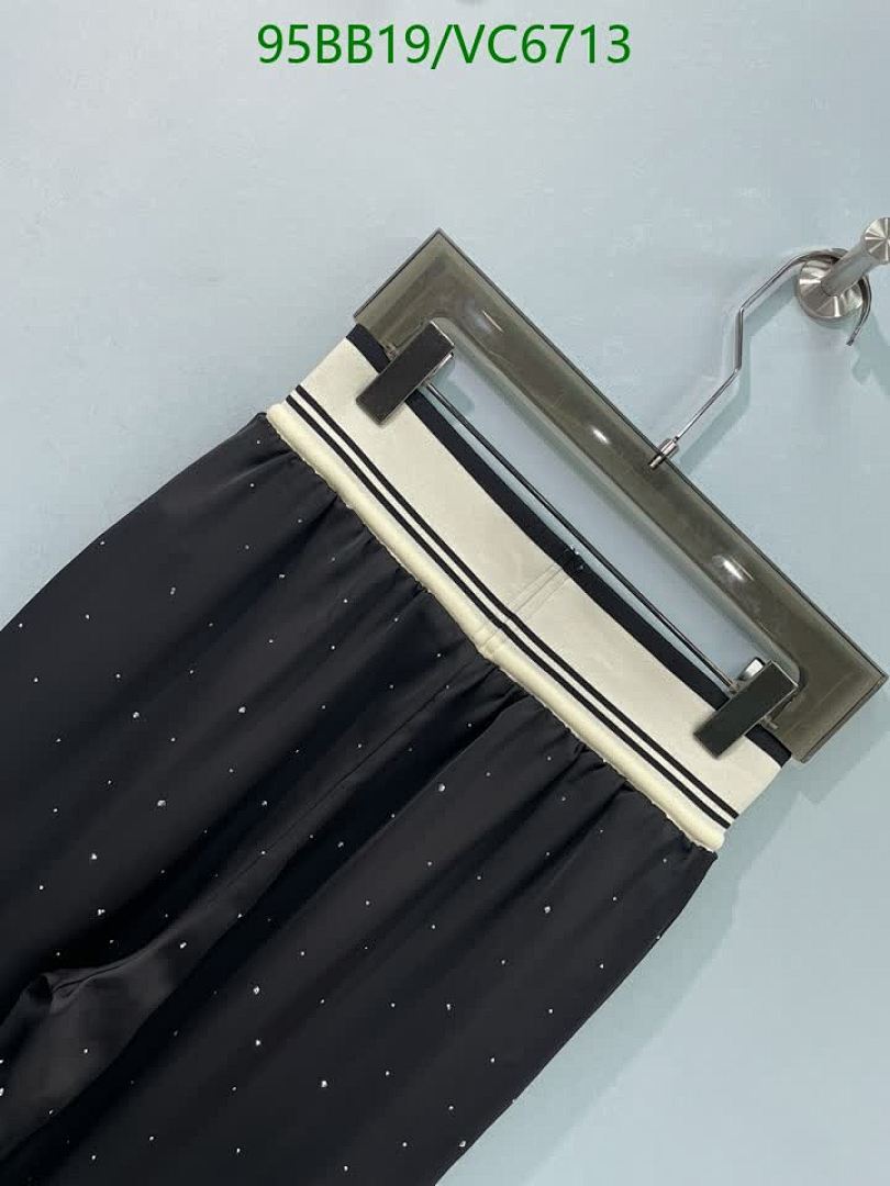 Miu Miu-Clothing Code: VC6713 $: 95USD