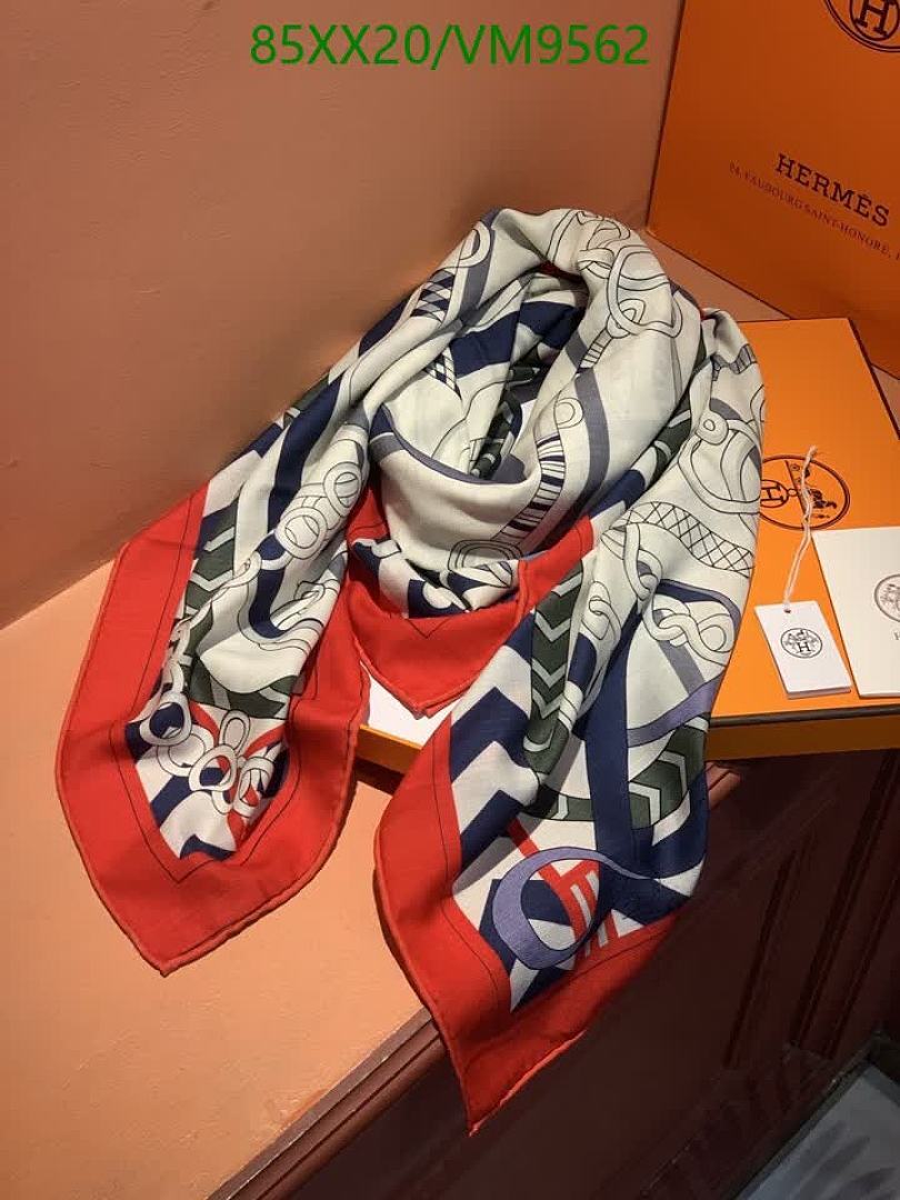 Hermes-Scarf Code: VM9562 $: 85USD