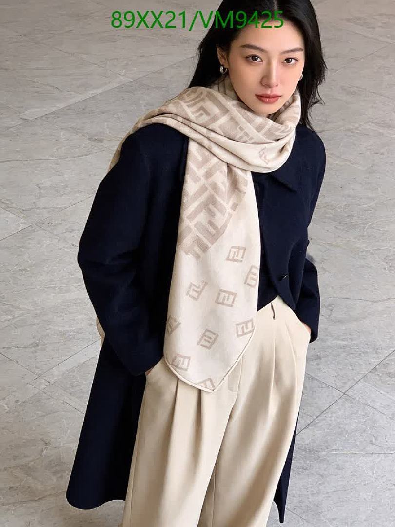 Fendi-Scarf Code: VM9425 $: 89USD