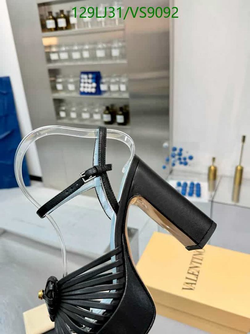 Valentino-Women Shoes Code: VS9092 $: 129USD