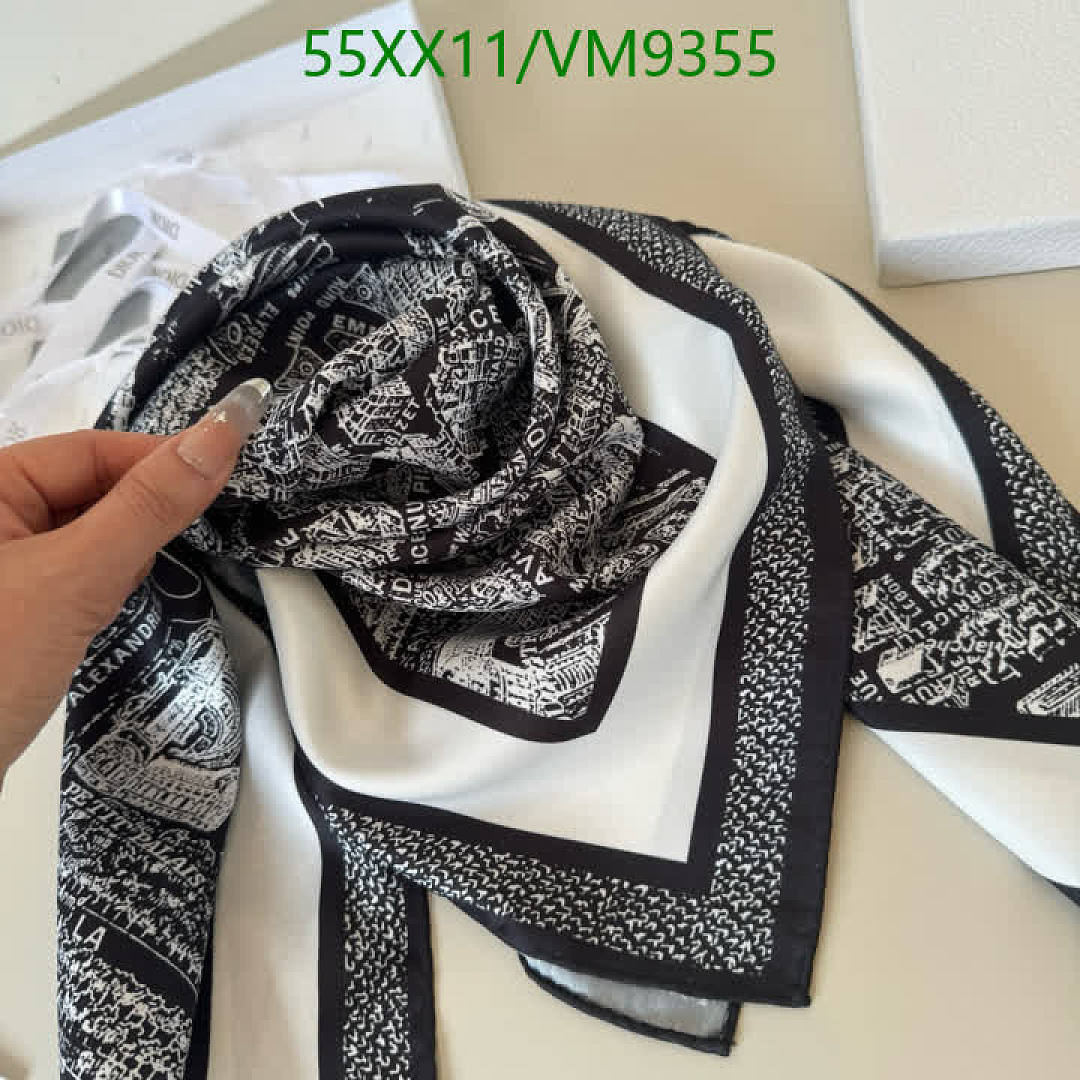 Dior-Scarf Code: VM9355 $: 55USD