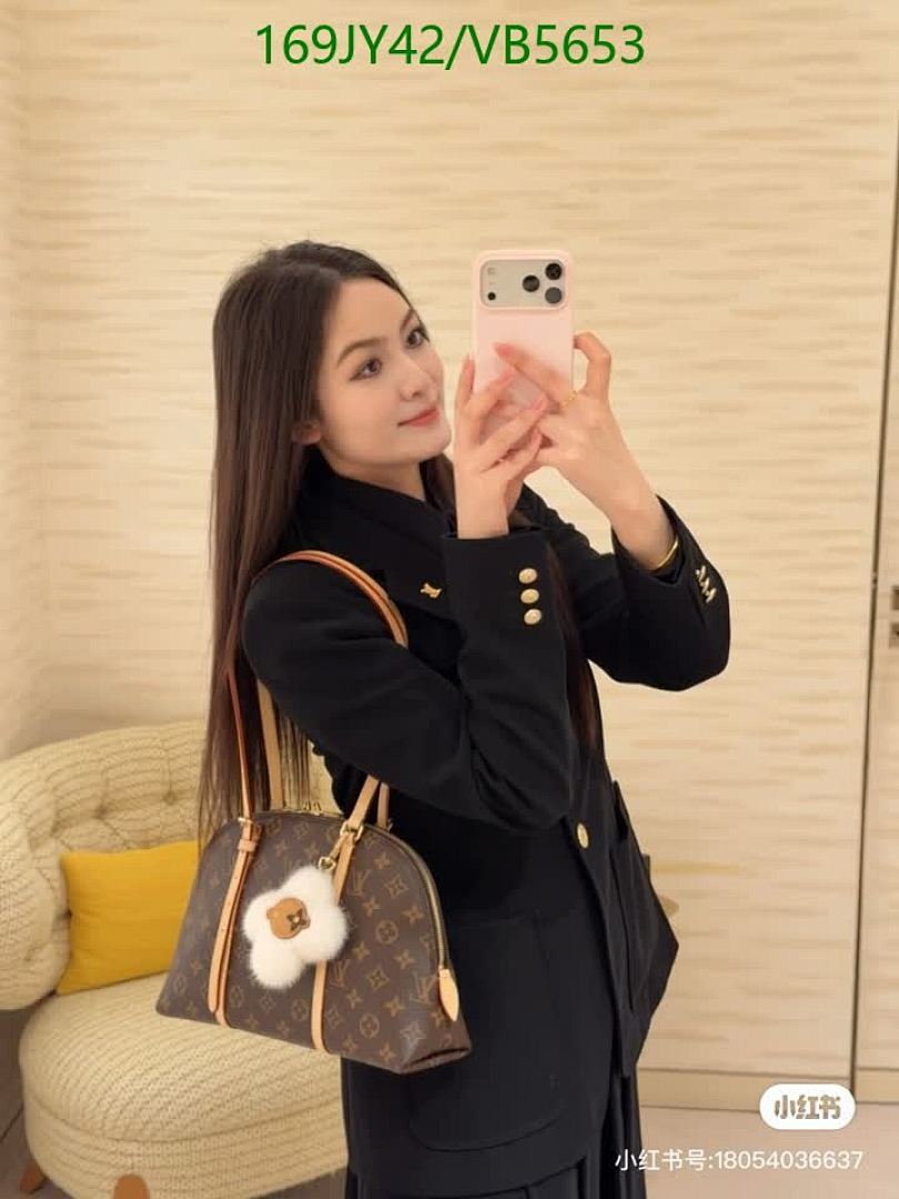 LV-Bag-Mirror Quality Code: VB5653 $: 169USD