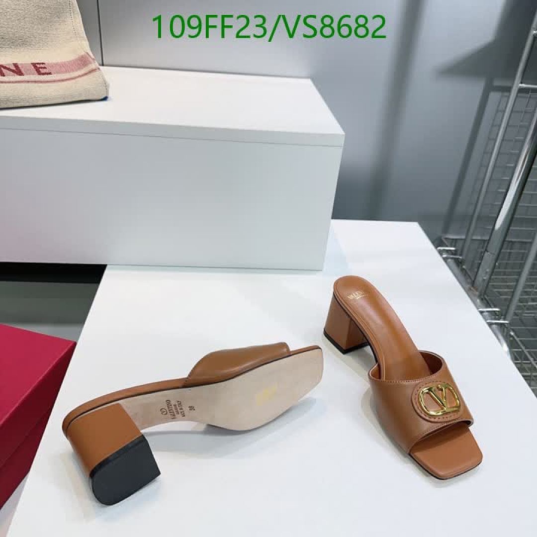 Valentino-Women Shoes Code: VS8682 $: 109USD