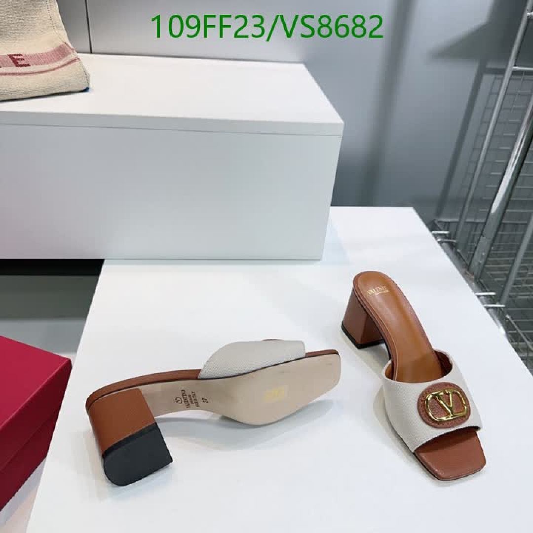 Valentino-Women Shoes Code: VS8682 $: 109USD