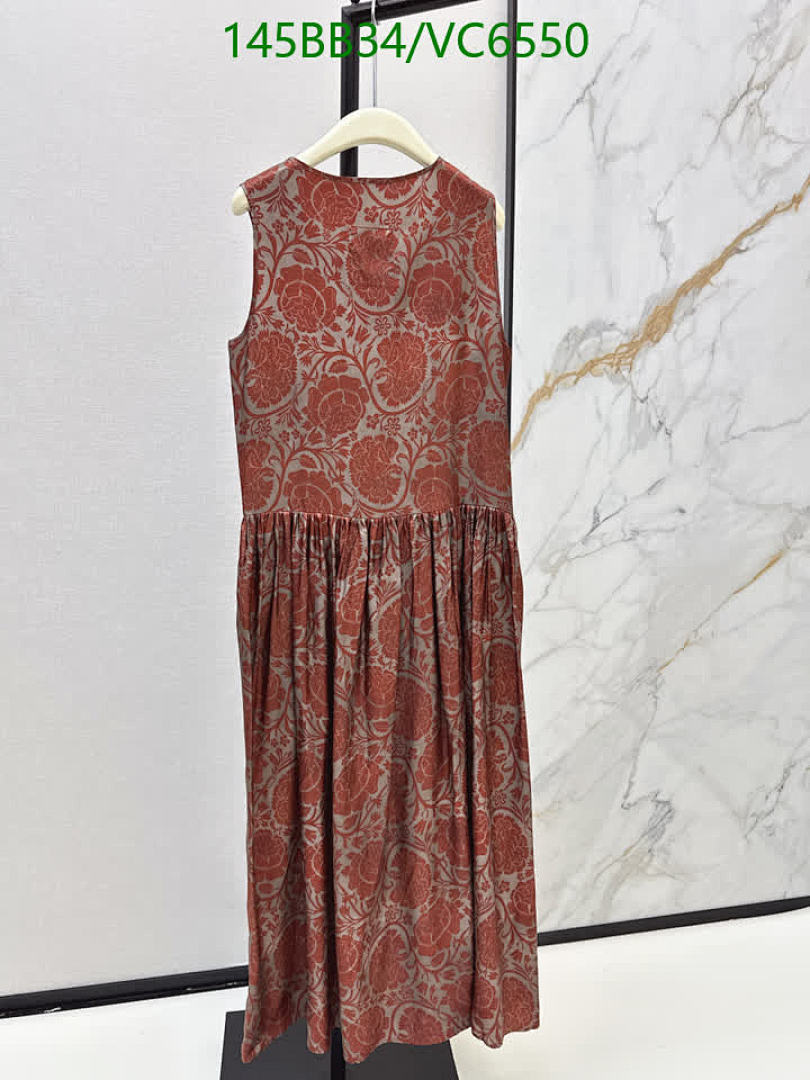 LV-Clothing Code: VC6550 $: 145USD