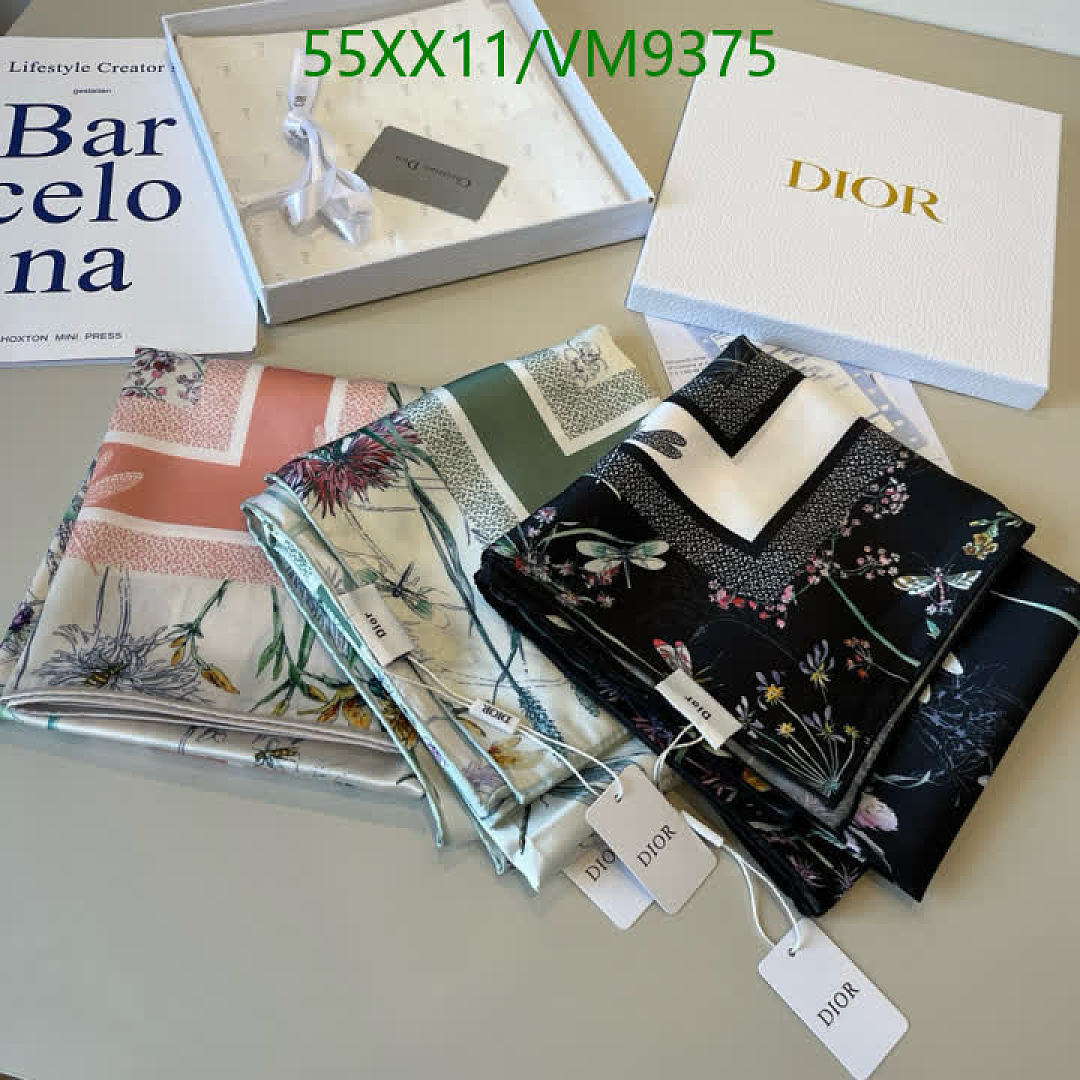 Dior-Scarf Code: VM9375 $: 55USD