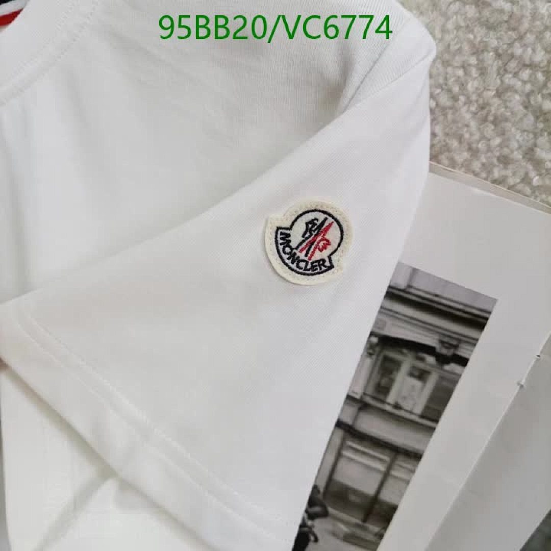 Moncler-Clothing Code: VC6774 $: 95USD