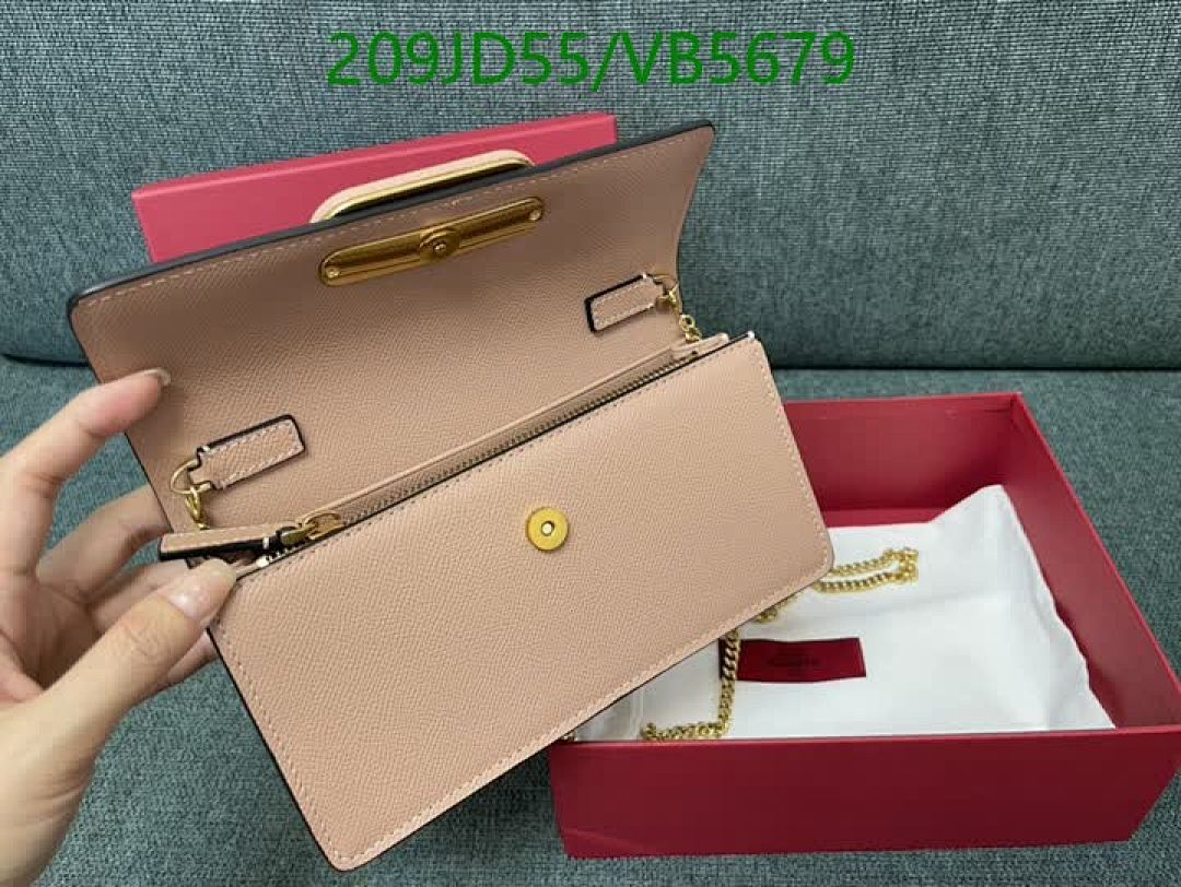 Valentino-Bag-Mirror Quality Code: VB5679 $: 209USD