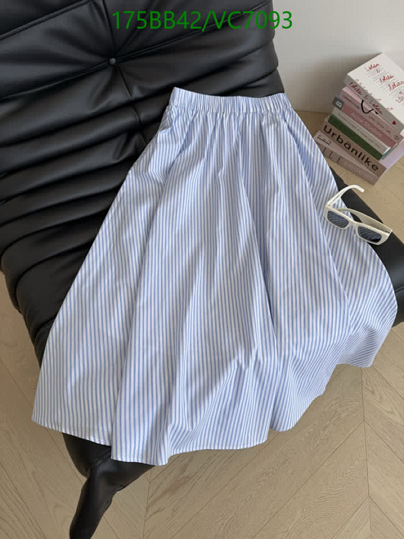 Miu Miu-Clothing Code: VC7093 $: 175USD